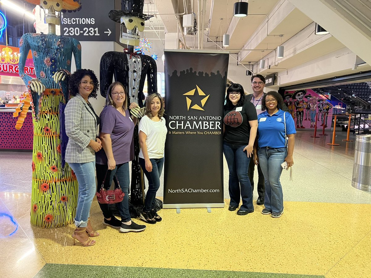 LeticiaChilds8's tweet photo. What a fantastic mixer with the North San Antonio Chamber. It was awesome to meet everyone.  Thank you @NorthSAChamber! #nsac #timmytickets #hancockwhitney https://t.co/gXZp4ZsQNc