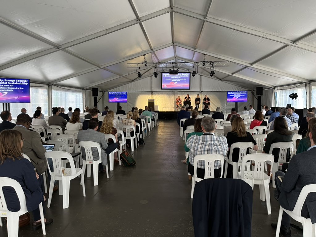 Flinders's tweet photo. Speaking about all things energy equity, energy security and environment sustainability, Dr @cassandra_star is on the Energy Trilemma Panel right now at #FutureEnergyWeek! @NVIFlinders @thecasprgroup @FutureEnergySA @TonsleySA https://t.co/smYMB6ltSG