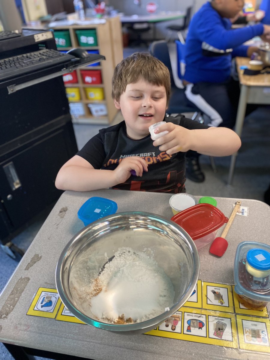PrincessEGAINS's tweet photo. I wonder if L enjoyed making #edible #playdough today during our #recipe of the week… 🤗! #kissyourbrain @DougRhodes5 @MsRuggaber @MrsMoore119 @WinneyKelly @kathcollins67 @MikeWil03652704 @learningstance @PEPanthers @gecdsbpro @EA_MissG https://t.co/GMJWoa9uQ3