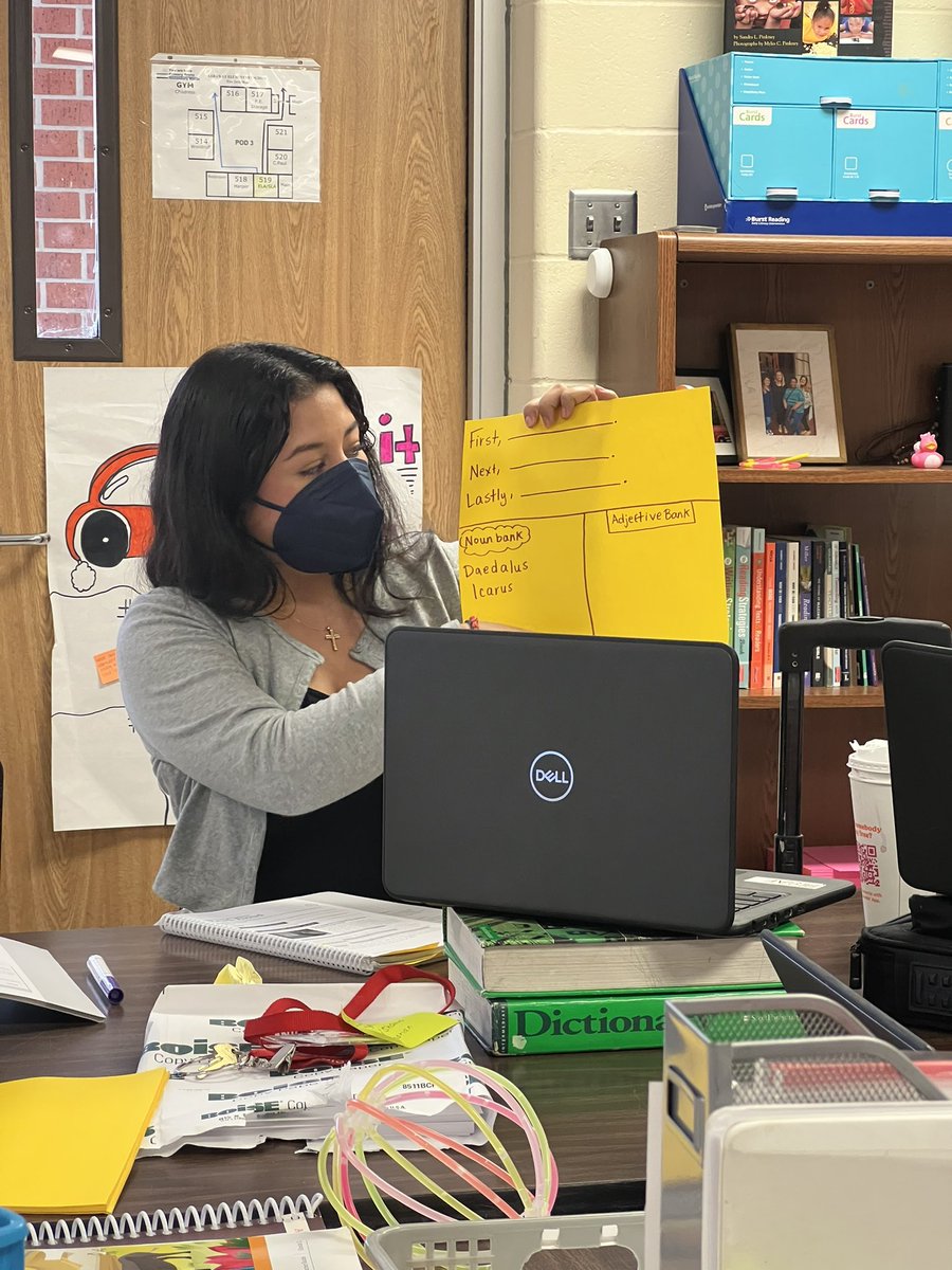 MsColeman07's tweet photo. 2nd grade teachers collaborating and leading lesson internalization during CBPL today! Lesson focus✅ student anchors✅ standard alignment✅ supports planned✅ #TeamCaraway https://t.co/IhhKKYWnKr