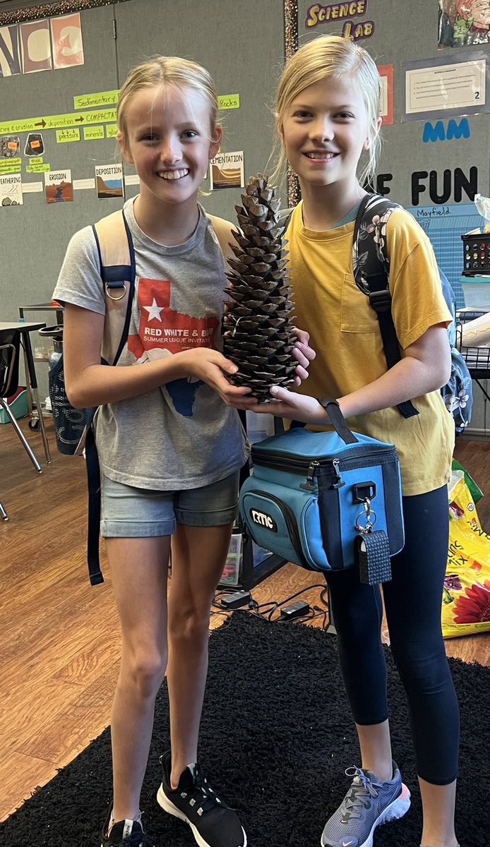 Mrs. Redmon tweet media