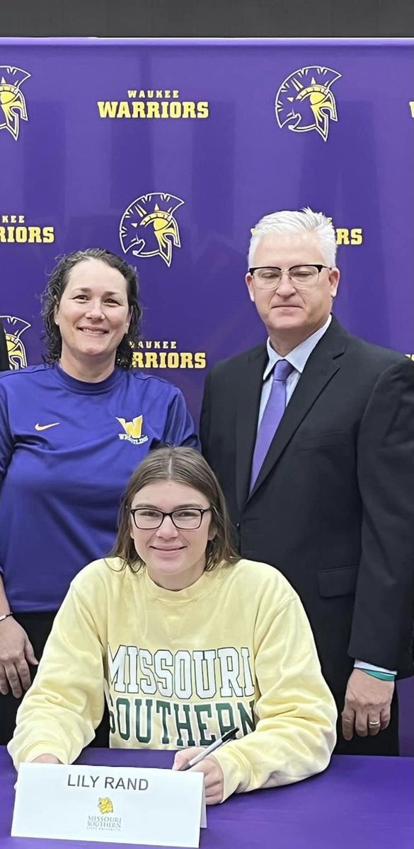 Great day attending a couple signings!  <a href="/baccam_l/">kadence baccam</a> @rand_lily18 <a href="/MSSUSoftball/">MSSU Softball</a> <a href="/LewisSoftball/">Lewis Softball</a>