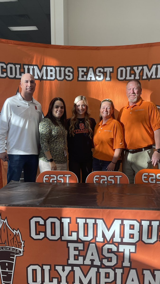 OFFICIALLY ORANGE!!🥳🍊Thank you to everyone who came today and supported me! #cuse #softball #signingday <a href="/CuseSB/">Syracuse Softball</a> <a href="/OlympiansAD/">Pete Huse</a>