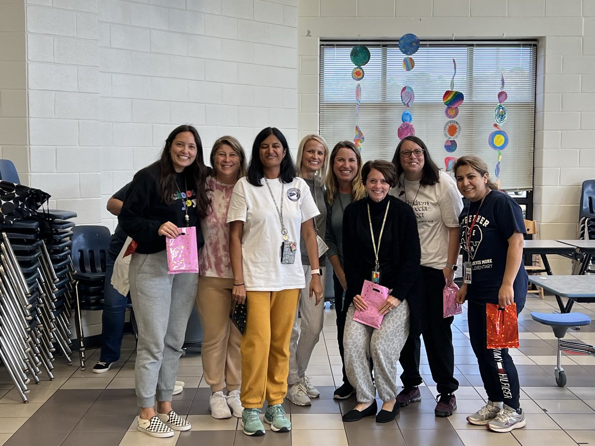 Is it even a faculty meeting if you don’t have door prizes and pie?? We are thankful for our <a href="/HawCreekES/">Haw Creek Elementary</a> staff and love to share some joy whenever we can! This month’s winners were all smiles! #joy #facultymeetingFUN #PIE 💙🐾✨