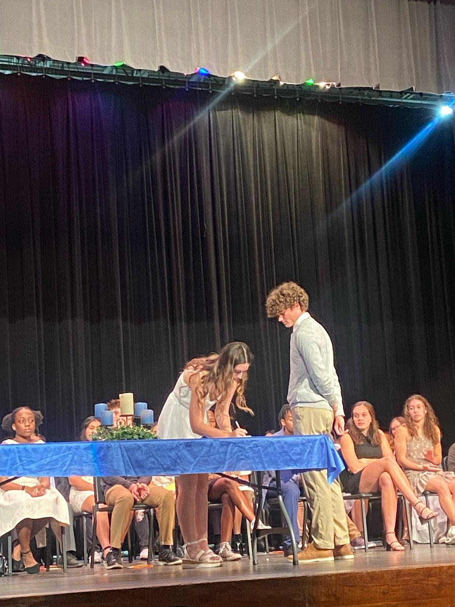 Working hard on and off the field. 😎 Proud to be a member of the National Honor Society! <a href="/IN_BAMFAM/">Baseball/Fastpitch Academics Midwest</a> <a href="/FAMSignature06/">FAM 16u Signature - Baird</a> <a href="/SpeedwaySftball/">Speedway Softball</a>