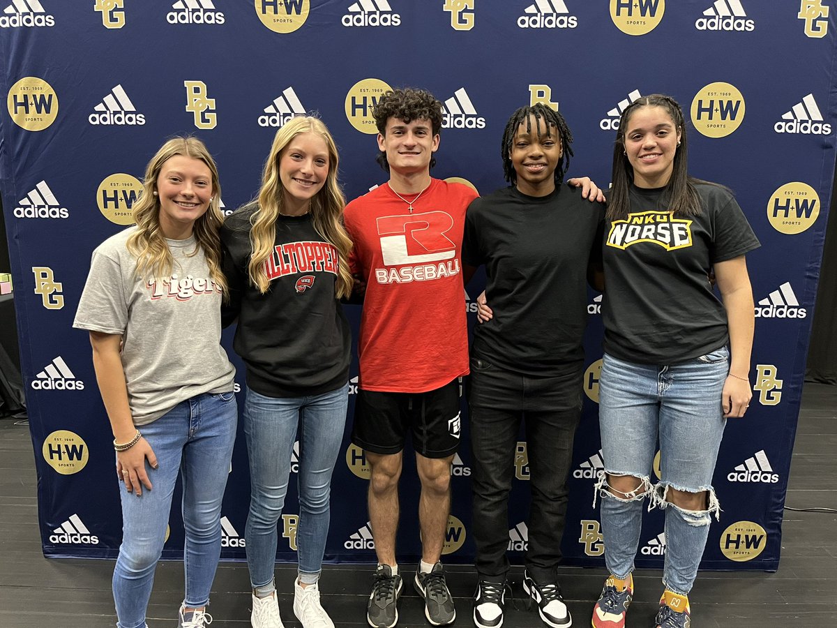 Signing Day: Hallie Simpson (Campbellsville, golf), Kendle White (Western KY, softball), Dom Davis (Rend Lake College, baseball), Saniya Shelton (Eastern KY, basketball) Meadow Tisdale (Northern KY, basketball) @hallie_jo1 @kwhite7805 @dom_davis6 @3saniyahshelton @meadowtisdale