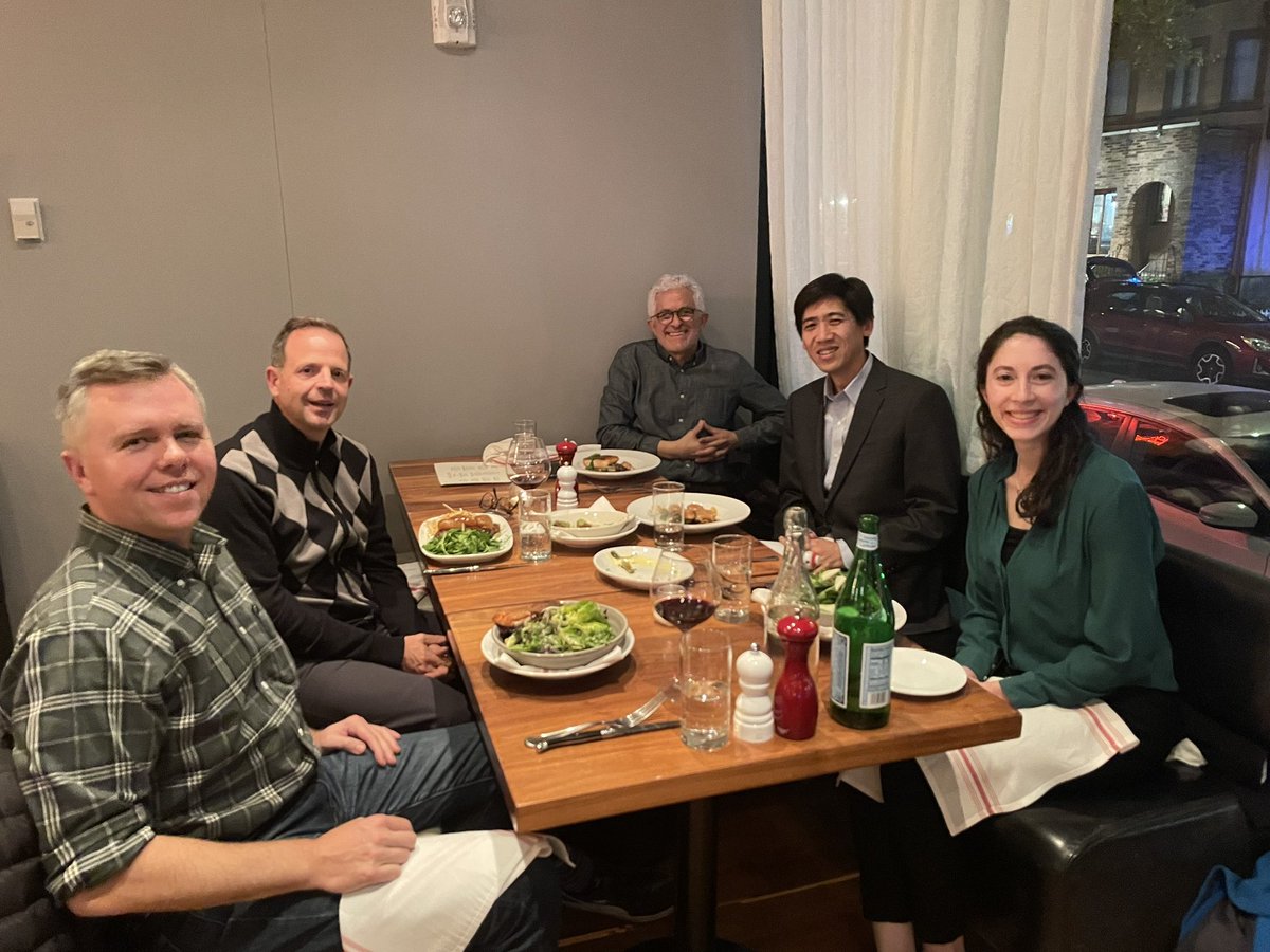 What a wonderful visit at Yale @YaleEnvEng !! Thanks SO much for the invite, the awesome food, and great discussions! @LeaRWinter @TheElimelechLab @jordan_peccia @johnfortner @JaehongKim_Yale Amazing colleagues and students! So nice seeing you all 🫶
