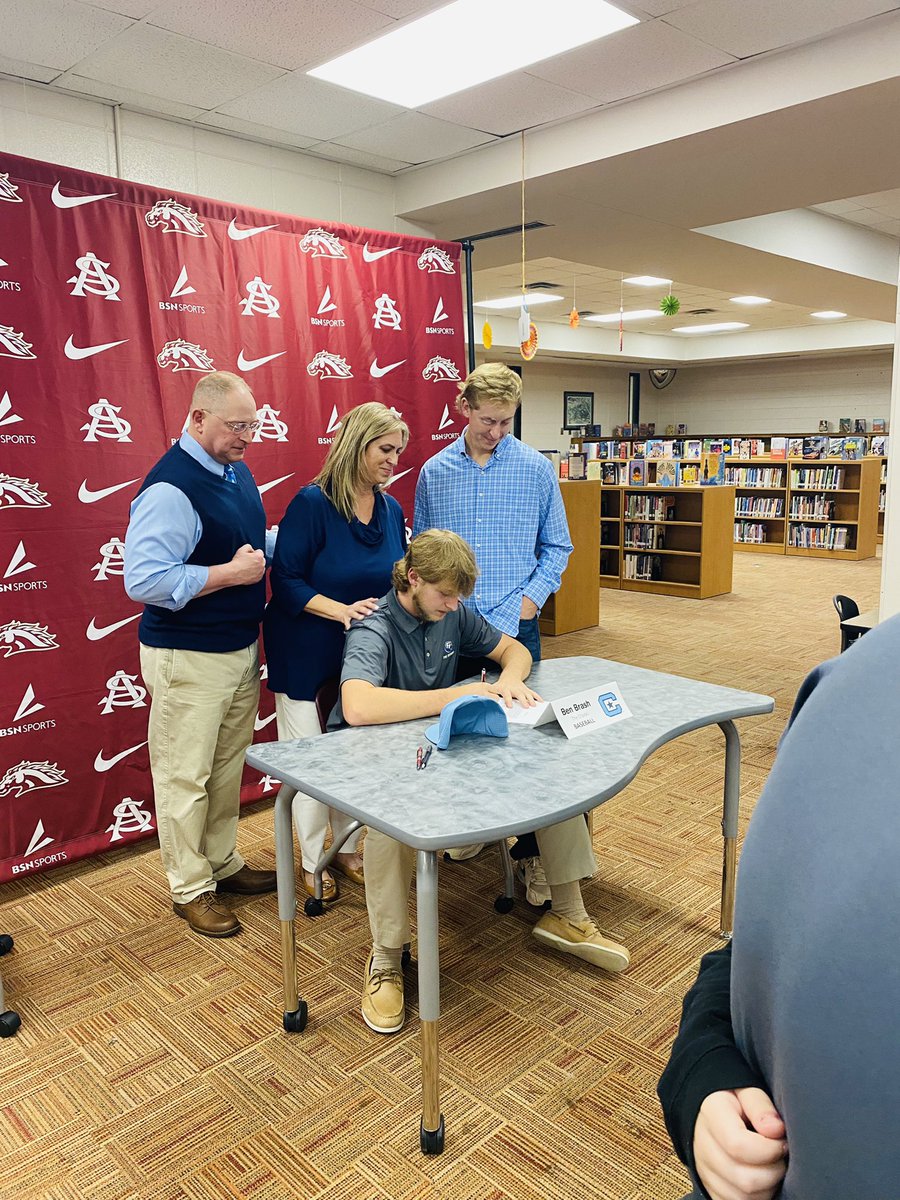 TBredBaseball's tweet photo. Congratulations @bbrash21 for singing his NLI to @CitadelBaseball tonight. We are so proud of you and look forward to an amazing senior year! https://t.co/6fE61zcSoa