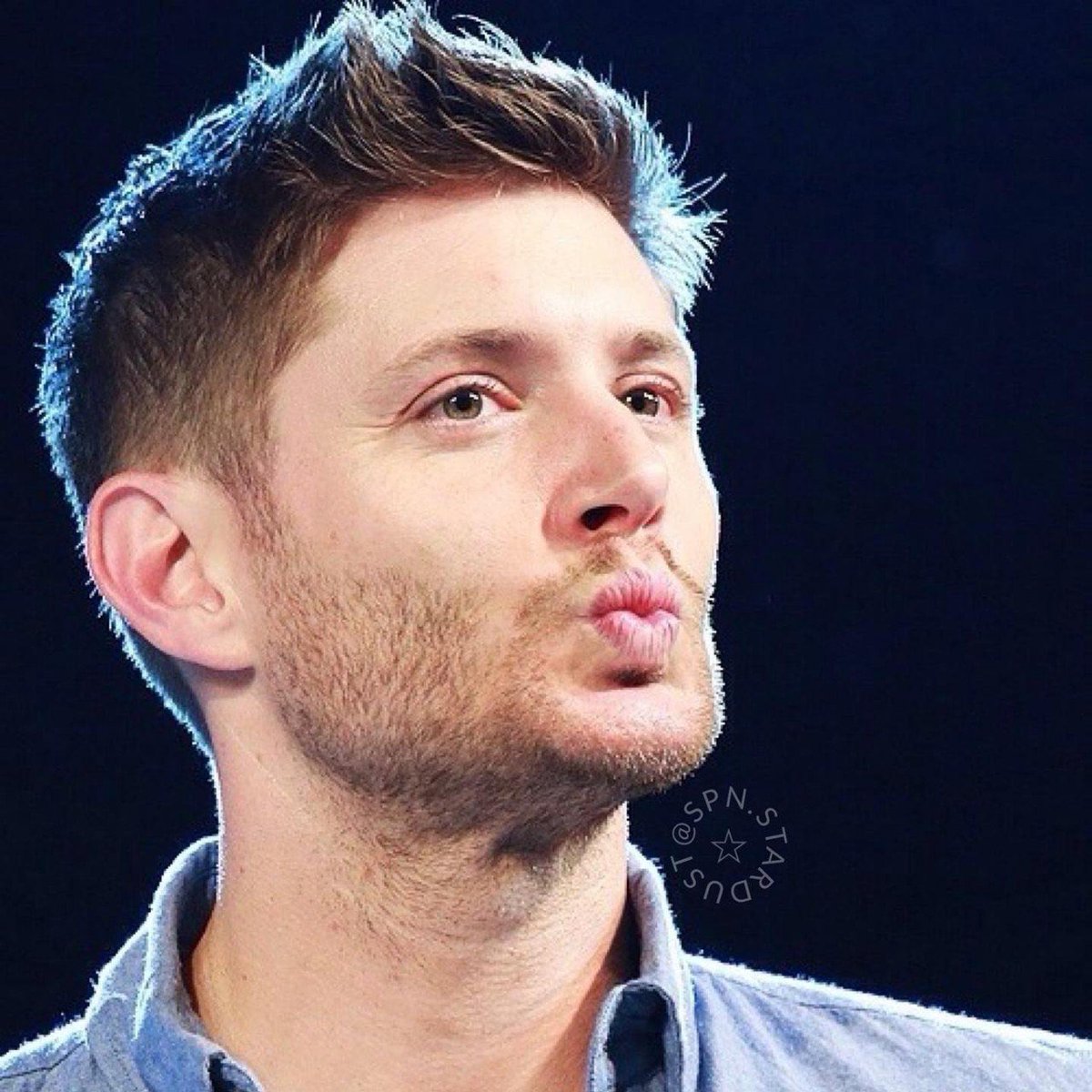 ذهبت لأشتري لڪ ساعة 

رخيصة ولڪني لم أجد أرخص 

من الساعة التي عرفتڪ فيها