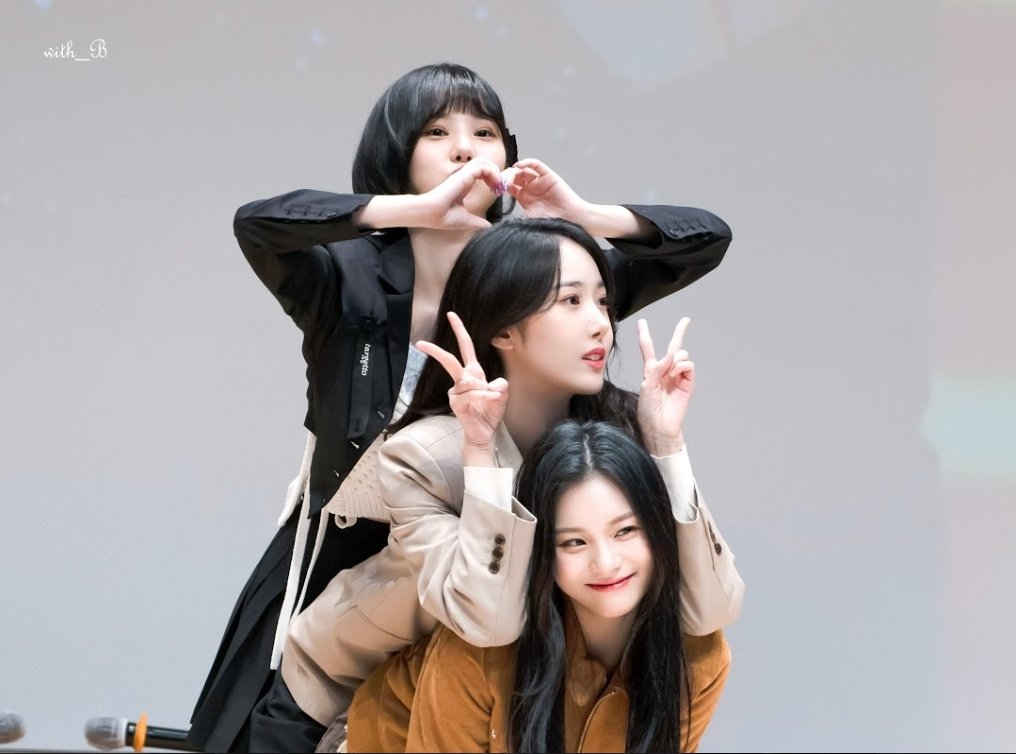 𝕊EVEN 𝕃♡ST 𝔹♡YS : IN THE SOOP 🏕️🌳 ¡! tweet media