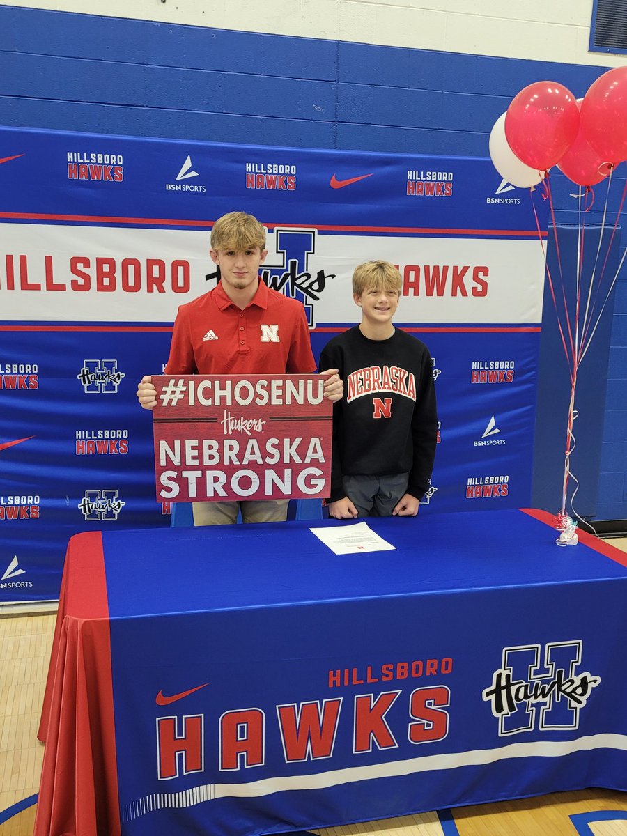 GriffinRay2023's tweet photo. #GBR
I can't wait to get to Lincoln and get to work. I have so many people to prove right.
Thank you to @kokesh174 and @Coach_Manning, along with the other Husker coaches, for believing in me. I am proud to join the @HuskerWrestling family.  #ToughTogether
#BetOnYourself https://t.co/RJ52C1WP9S