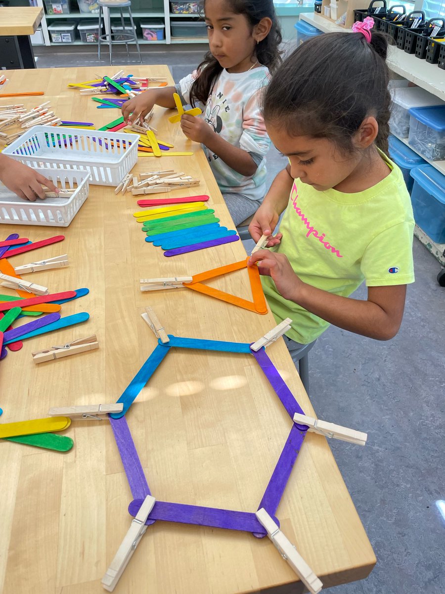 E.P. Foster STEM Academy (@epfosterstem) on Twitter photo Because one day is not enough! #STEMeducation #Makers #ImaginingTheFuture <a href="/SchoolVentura/">Ventura Unified School District</a> #BearPride Because one day is not enough! #STEMeducation #Makers #ImaginingTheFuture <a href="/SchoolVentura/">Ventura Unified School District</a> #BearPride