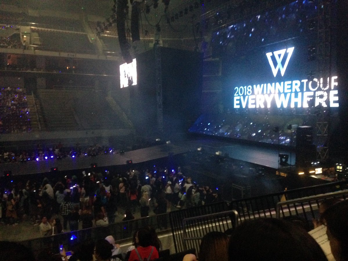 _minomalist's tweet photo. Happy Fate Number 4 Years to #WINNERinManila ๐๐๐๐ https://t.co/qANHY4eFut