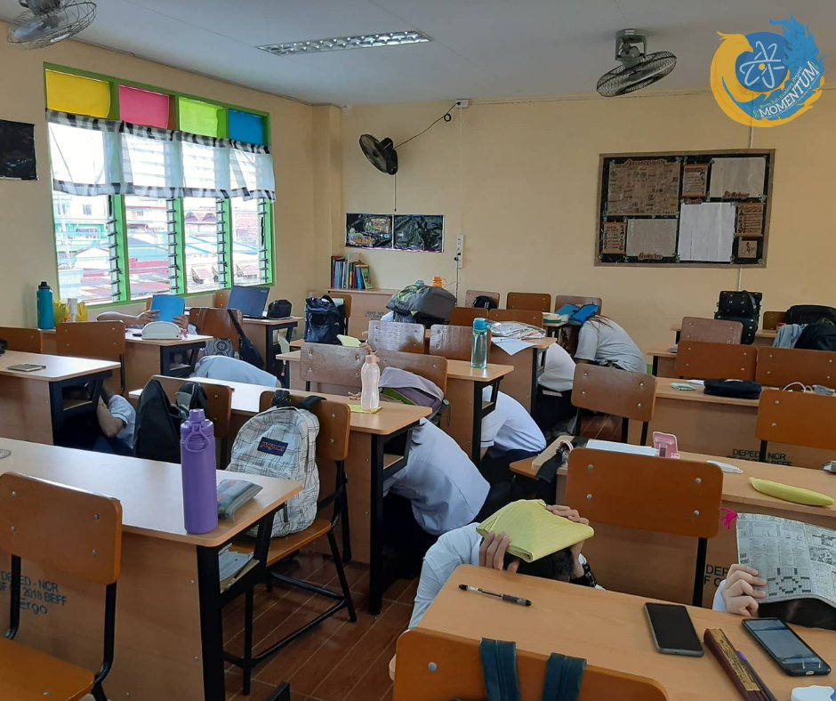 _TheMomentum's tweet photo. IN PHOTOS: ParSci students took part in the Nationwide Simultaneous Earthquake Drill held at 9 am today, November 10, 2022. 

Photos by Jamila Castro, Janela Bathan, and Patty Flores

#NSED2022
#BidaAngHanda
#ResiliencePH
#TheMomentum https://t.co/YMiIWeXyrY