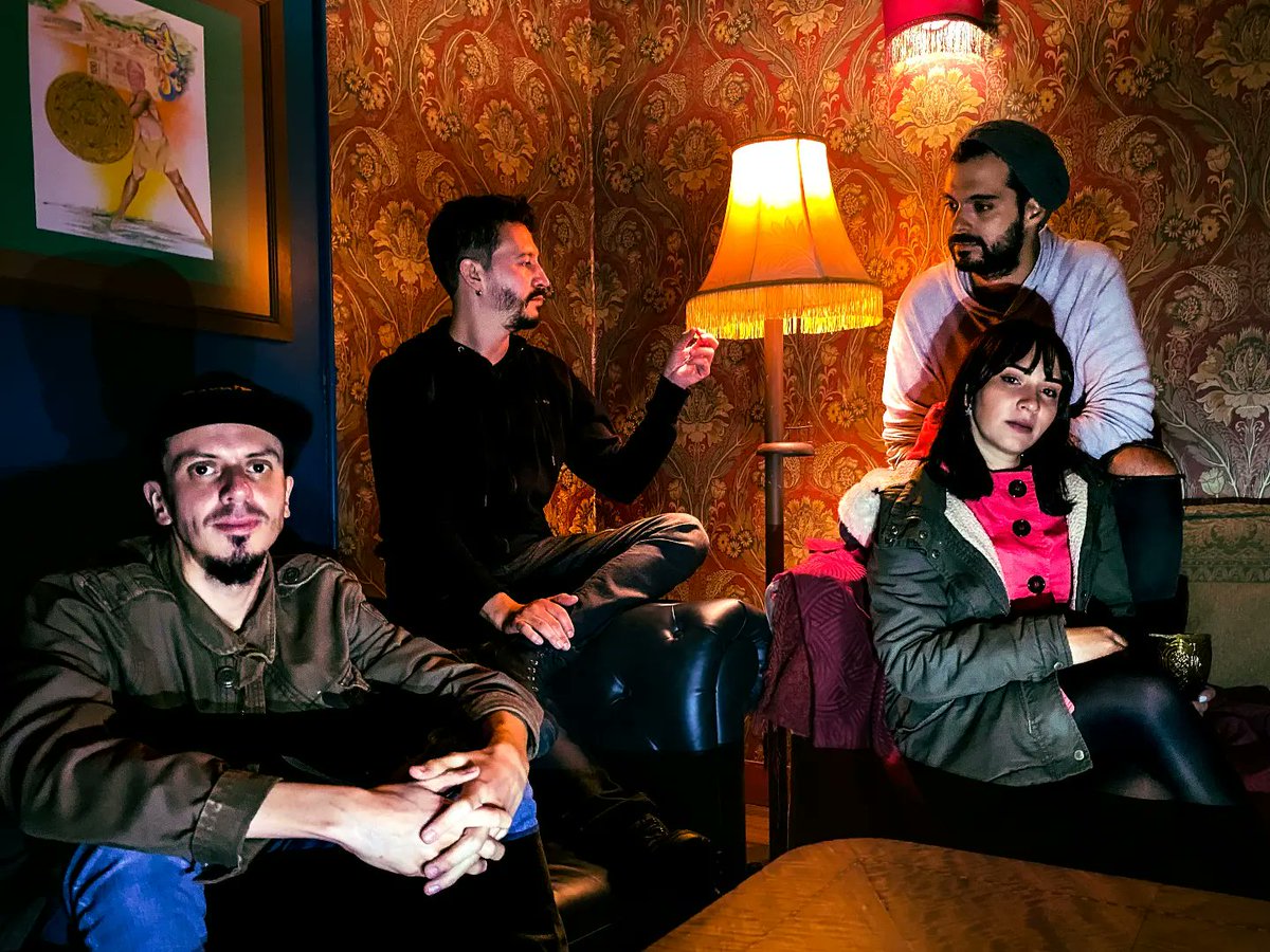 Mañana estaremos en Expovinos Medellín tocando a las 4 pm, los esperamos que ese parche va a estar brutal!

#QuieroExpovinosMedellin