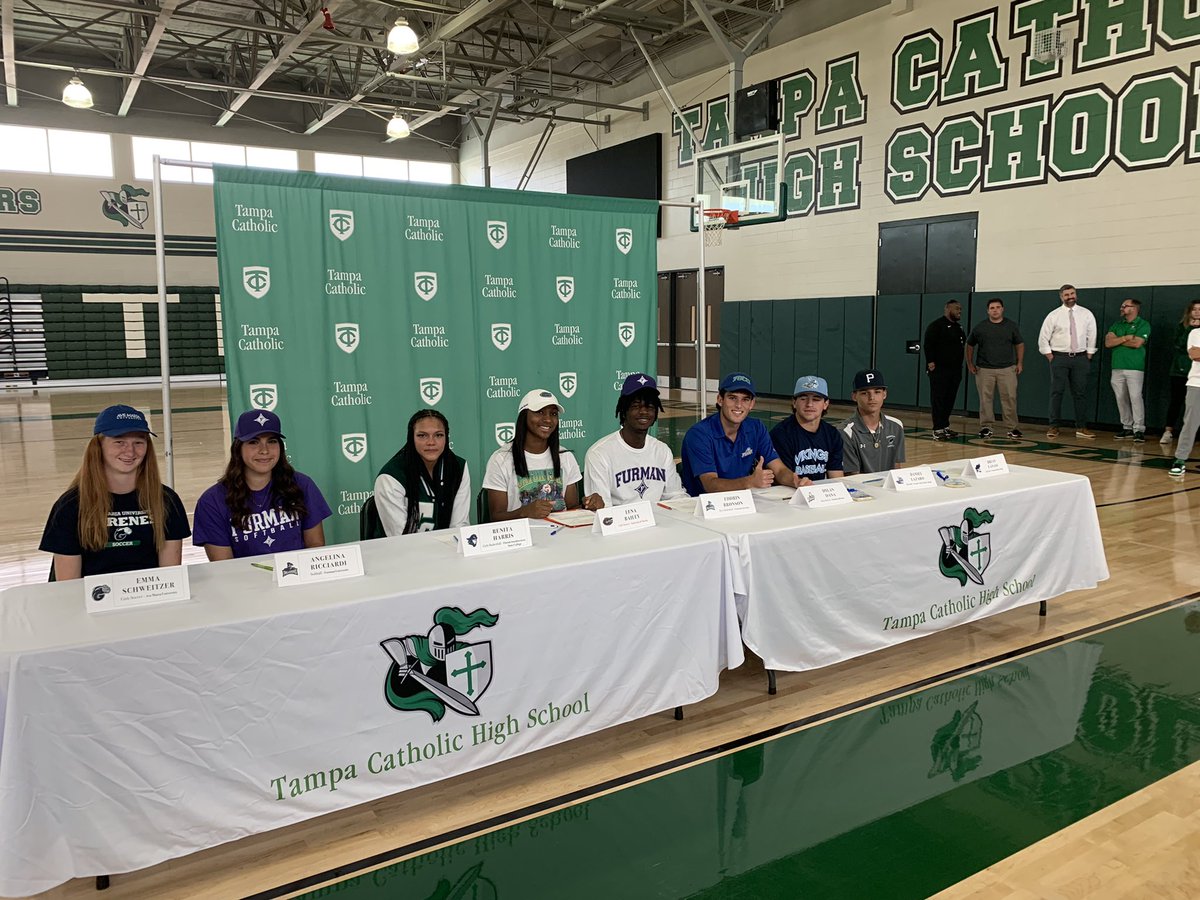 TCCrusader's tweet photo. A great signing day at TC as 8 student/athletes signed with colleges. https://t.co/aox5oN9V8y