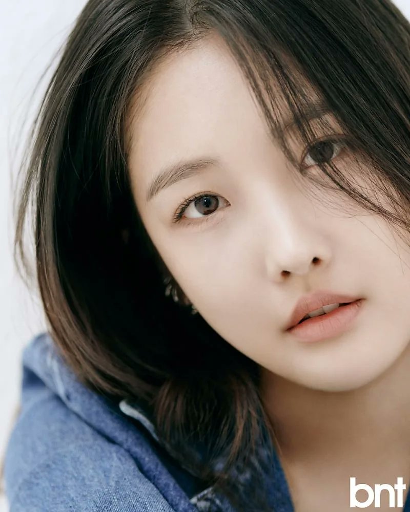 19900109com's tweet photo. bnt 남지현 화보 https://t.co/M5c1CEDw4I