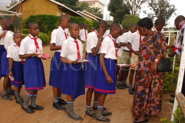 KajubiMart's tweet photo. Municipal primary school in mbarara city south, mbarara city parading for uneb  exams https://t.co/sqNs2c4cxE