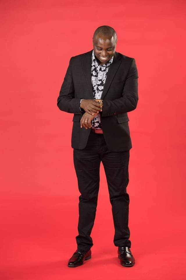 inooroke's tweet photo. Gooood morning Throw Back Thursday, 
Ni tuthiririke hamwe 
#Thiririka 
#Inoorofm https://t.co/aqAp8WZdkX