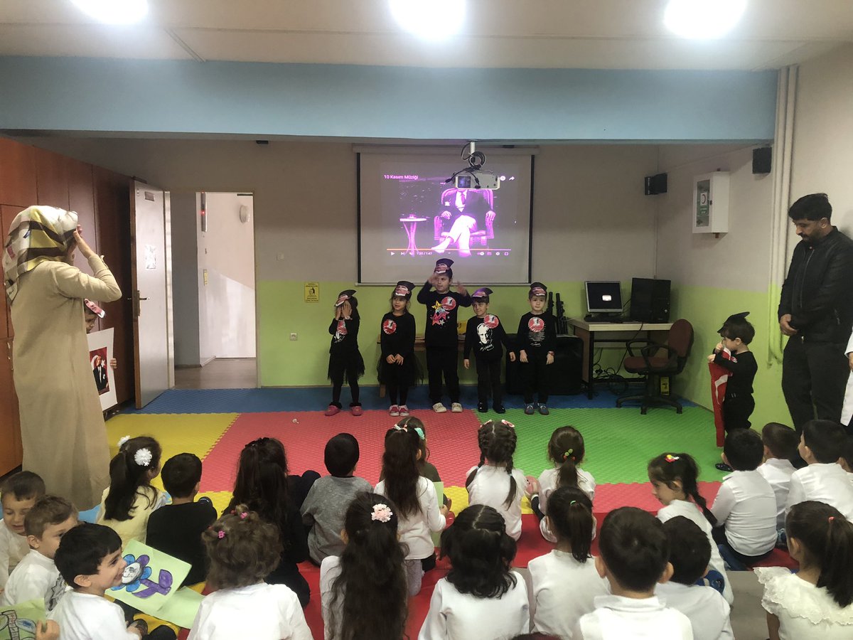 Atamızı saygı ve özlemle anıyoruz.