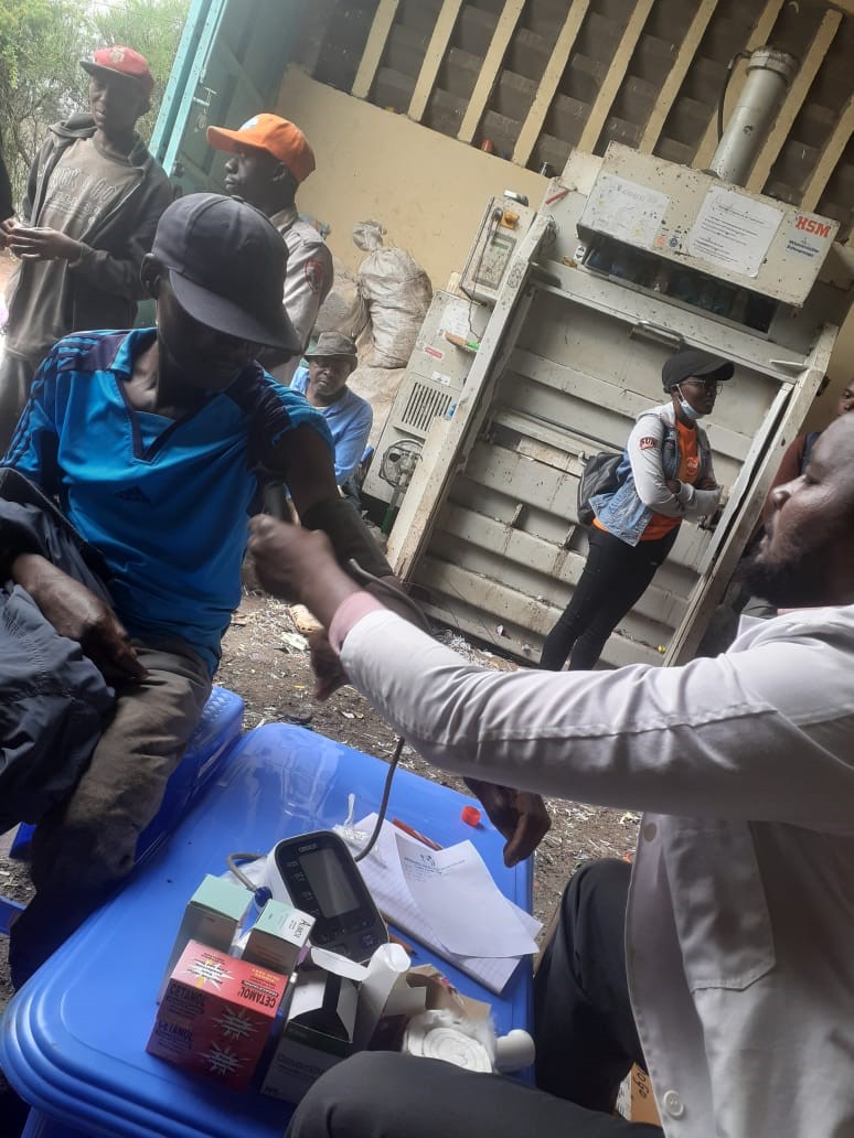 NYOTA_Kenya's tweet photo. 2/4 Project impact through partnership with Taka Taka Solutions.
#TambualnuaEndelezaVijana 
#FutureBora https://t.co/uBiLVjvYXF