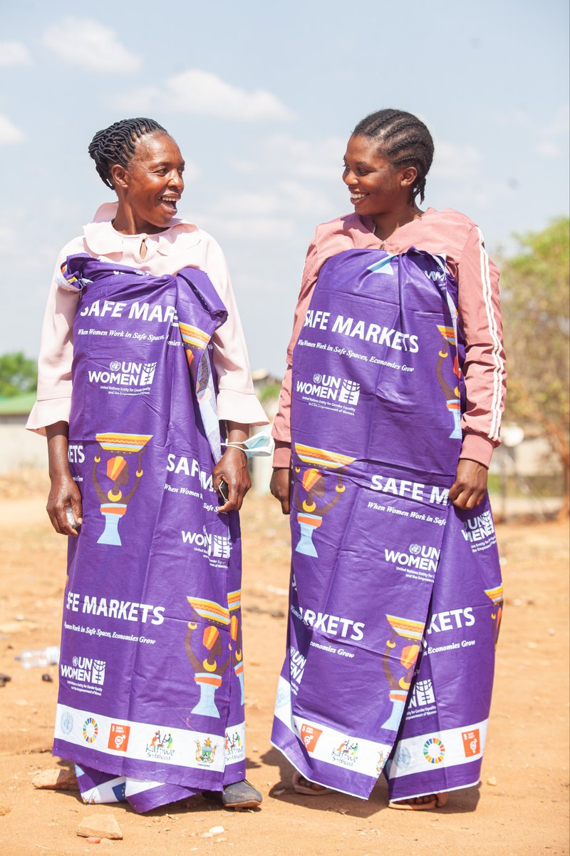 unwomenzw's tweet photo. Through the @GlobalSpotlight funded by the European Union,  we are creating #ViolenceFreeSpaces for women working in markets. We continue to work hard towards creating #ViolenceFreeSpaces for women &amp; girls. 
@MinofWomenZim 
@PachotoTribe 
@euinzim 
@UNZimbabwe 
@nikkiinthestars https://t.co/I3OLIvAbZR