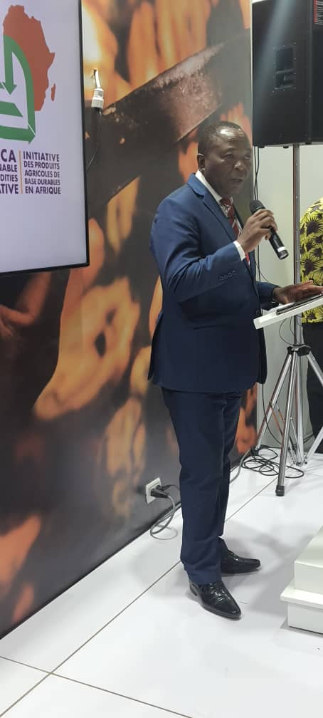 #COP27
Le commissaire à l'environnement <a href="/CEEAC_ECCAS/">CEEAC_ECCAS</a> M. Honoré Tabuna prend la parole sur l'initiative des produits agricoles durables. #ECOFAC6 travaille avec #CEEAC pour la diplomatie environnementale en Afrique centrale.