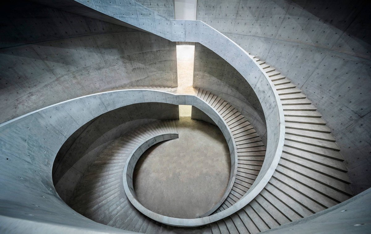 wqrayeiah's tweet photo. There is architecture, and then there is poetic architecture. https://t.co/S5Hk7295Ya