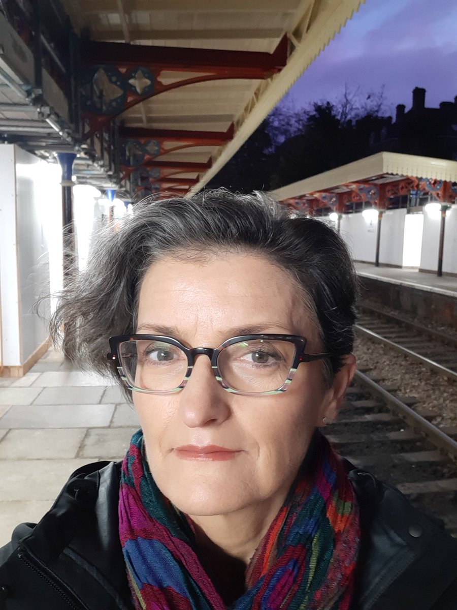 E_Jeannot's tweet photo. On my way to the #MedComms event at Heathrow; not a morning person 🥱
Thanks goodness for the elephants 🐘 on the platform 🙂
#CPD #Networking #FutureClients https://t.co/MEpBKOnJ02