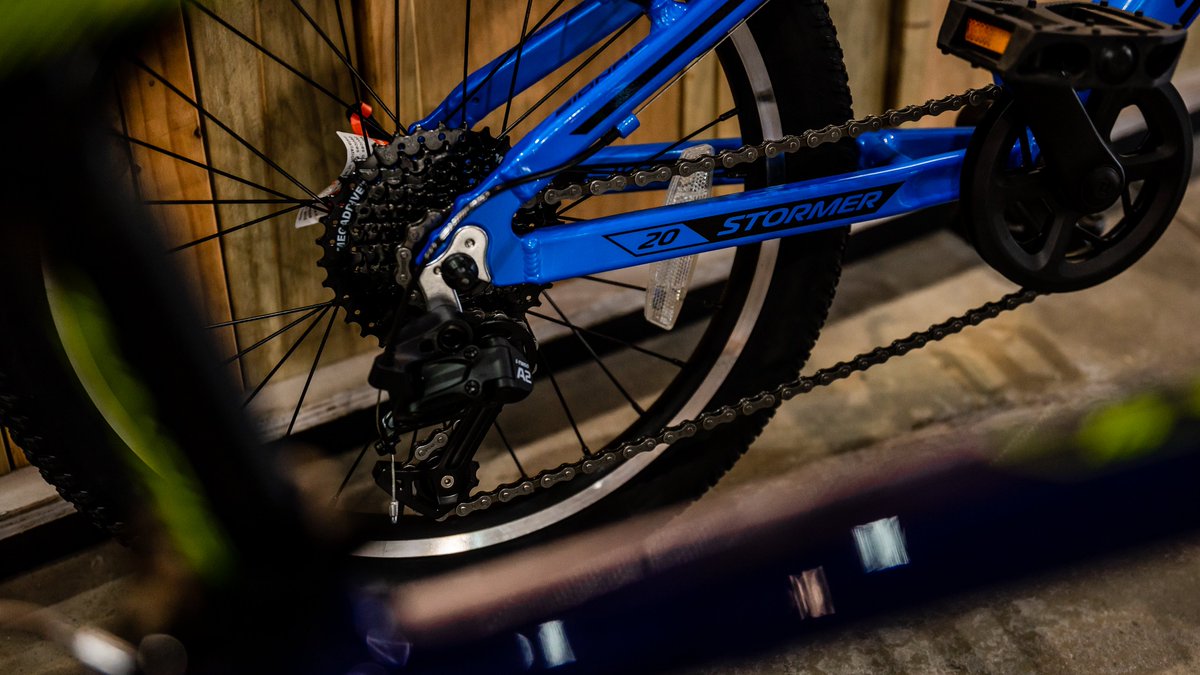 This weekend it's #NewBikeDay for one lucky Laaitie on the Garden Route who will be surprised by his ballie, Zane, with this awesome Stormer 20 aka The Blue Bomber 💙🚲💨🇿🇦

Check out the Stormer 20 and complete Juvenile Range at signalbicycles.co.za.

📷 <a href="/ReblexP/">Reblex_sa</a>