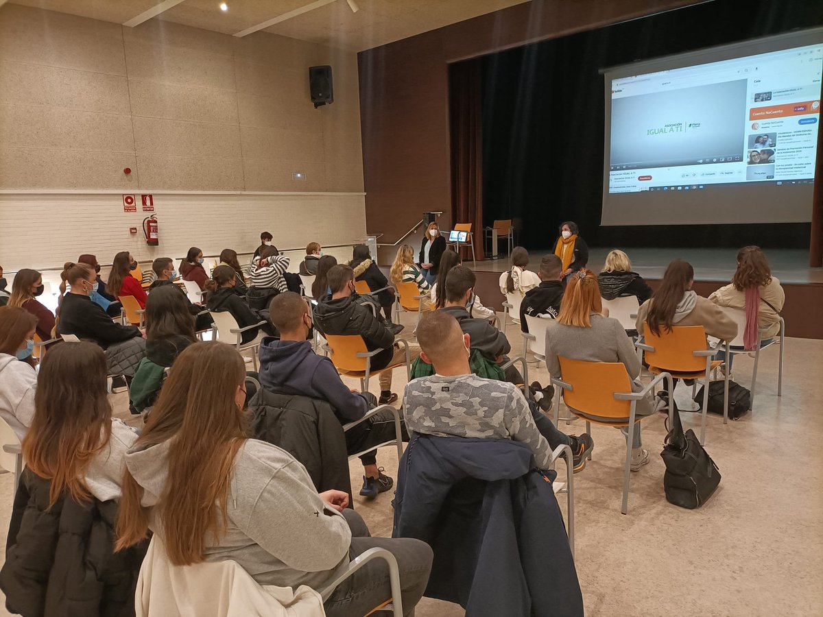 Colegio Menesiano Sto. Domingo de La Calzada 🇺🇦 tweet media