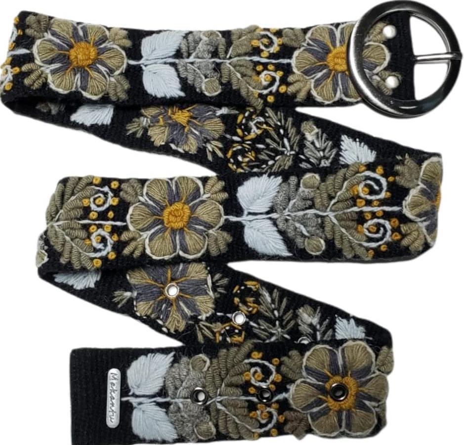 embroidered belt, wool peru belt, handmade embroidery, black strap, grey beige flower, artistic floral ethnic belt, woman gif WWPDGW0

https://t.co/rhhBOh9uuQ https://t.co/2VocjZZc0Y