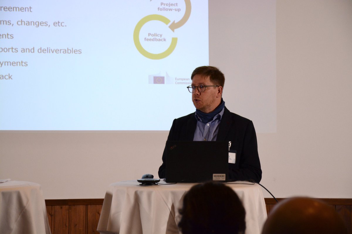BioAgoraEU's tweet photo. Welcome to Day 2 of #BioAgoraKickOff!
We began the day with:
🔸a brief session on the communication within the project
🔸the specifics of financial reporting led by Maria Koski from @SYKEint
🔸rules & guidelines for @HorizonEU projects led by project officer @chris_coudun https://t.co/GzjNAmjFdI