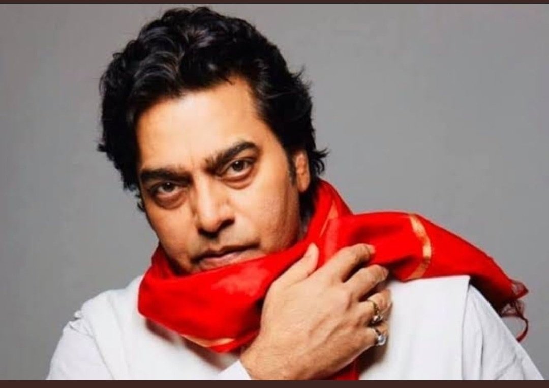 lj4005's tweet photo. A   person    knowing by  his  acting  , but  Always   must  be  known  by   his   fabulous Poetry  , Legend'r Ashutosh Rana sir @ranaashutosh10 
#AshutoshRana 
#MiddayEntertainment
#happybirthdayashutoshrana https://t.co/GvF90yx8j7