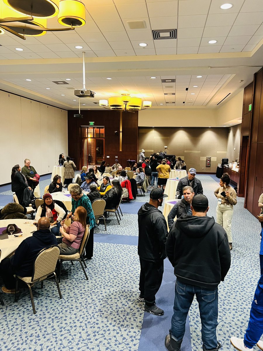 AspenFCS's tweet image. OYF Cross-Site Convening Fall 2022 Day#1 in Flagstaff, Arizona kicks off with a community reception with young leaders, community partners, funders and the OYF team. #oyf #opportunityyouth #advancingpathways #oyffallconvening2022