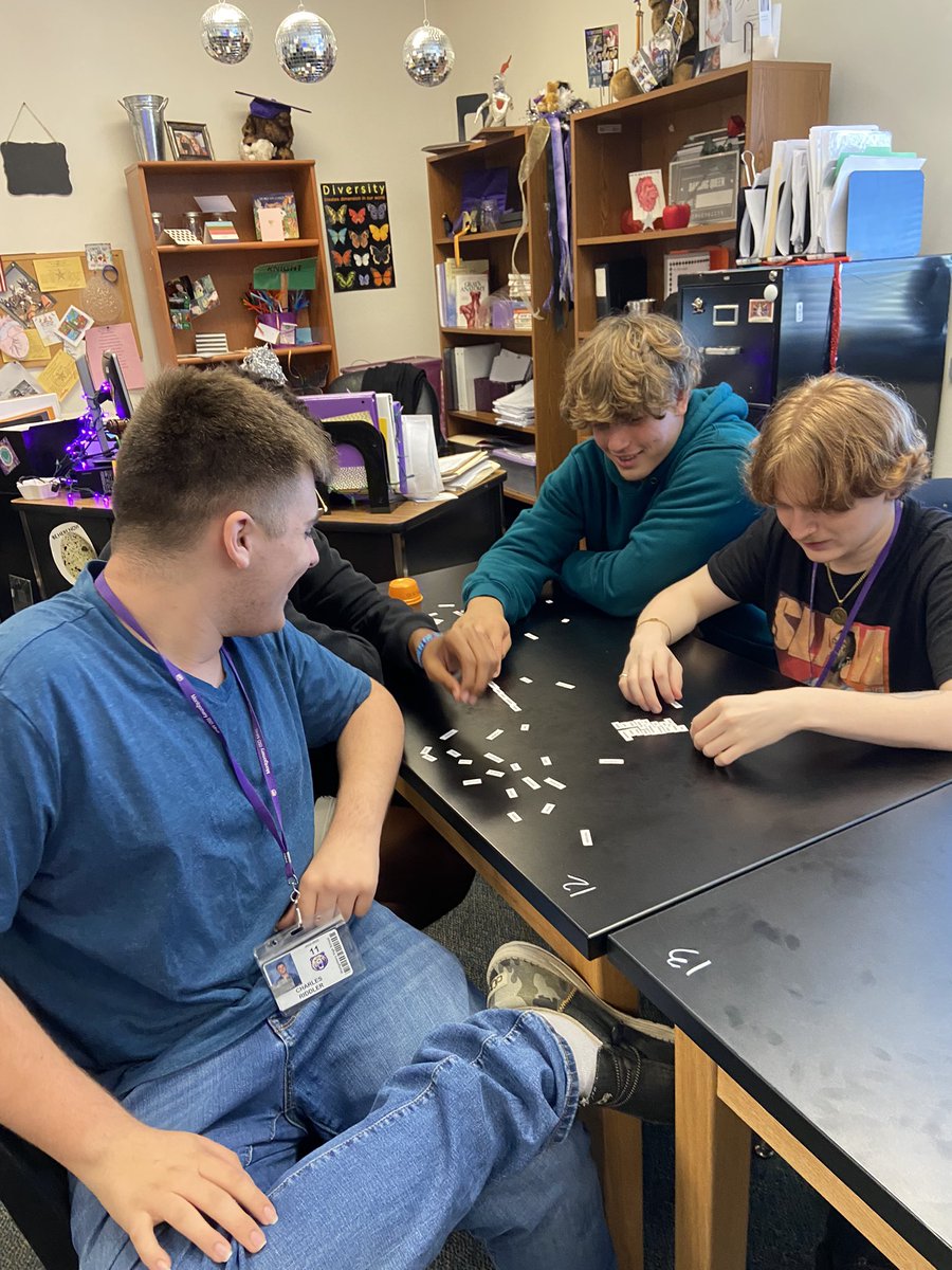 Knightlife_MHS's tweet photo. CTE-AM BUILDING soft skills!💜💛💪@MISDCareerTech @MHS_Starkey_AP #mhscte #teambuilding https://t.co/Q0V2vacWNy