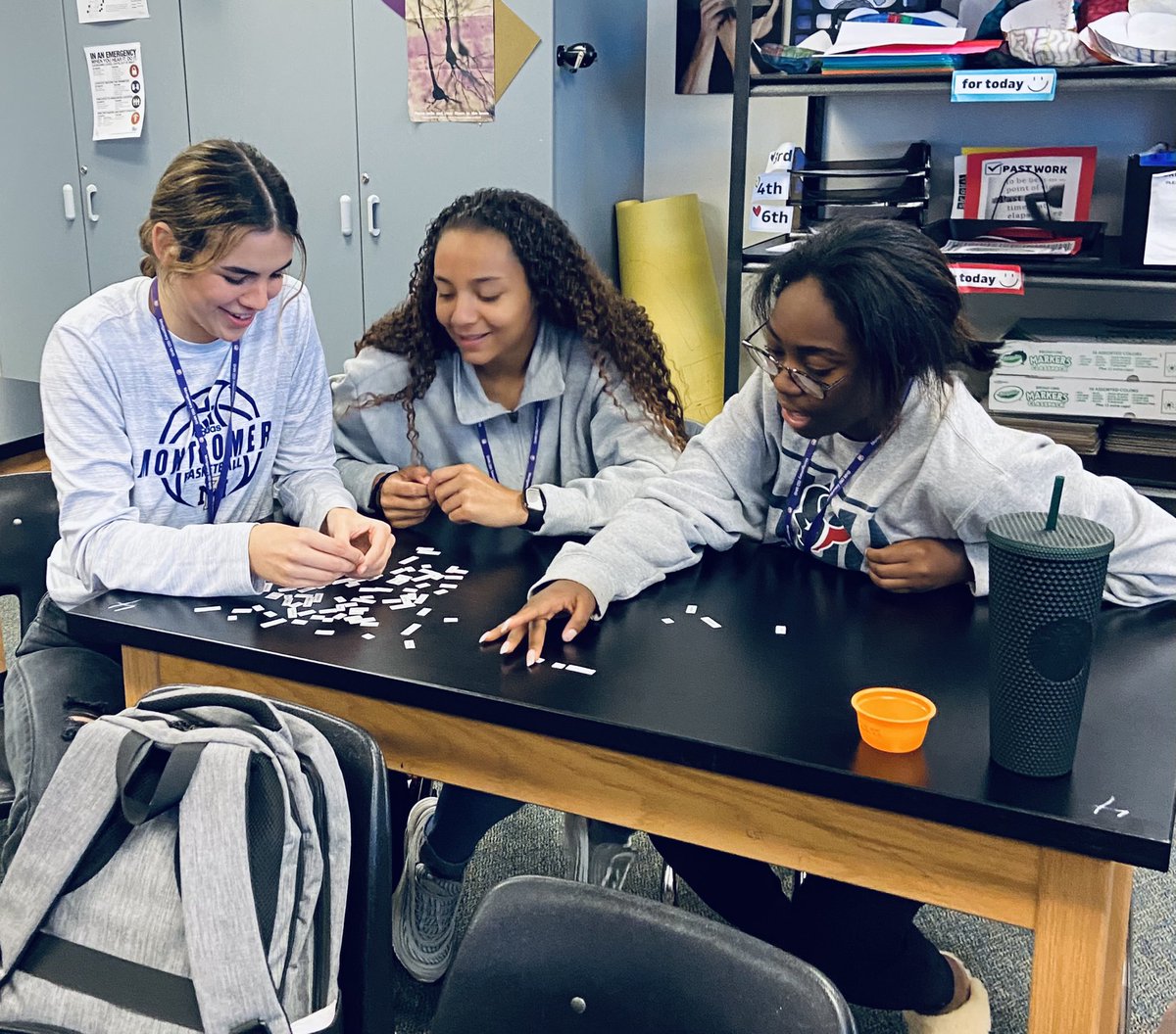 Knightlife_MHS's tweet photo. CTE-AM BUILDING soft skills!💜💛💪@MISDCareerTech @MHS_Starkey_AP #mhscte #teambuilding https://t.co/Q0V2vacWNy