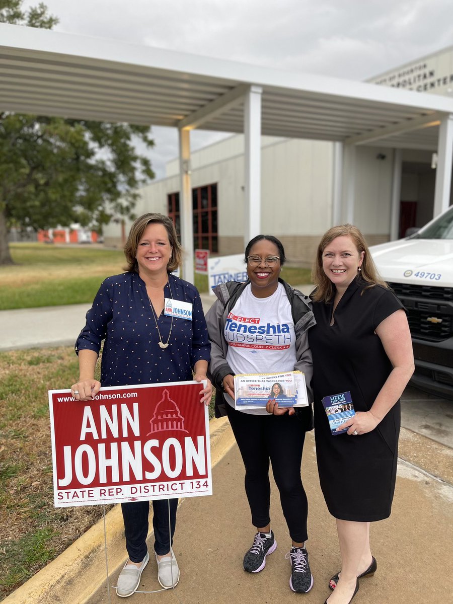 Congratulations on ladies on your re-election.  @Lizzie4Congress @VoteAnnJohnson @TeneshiaforHC