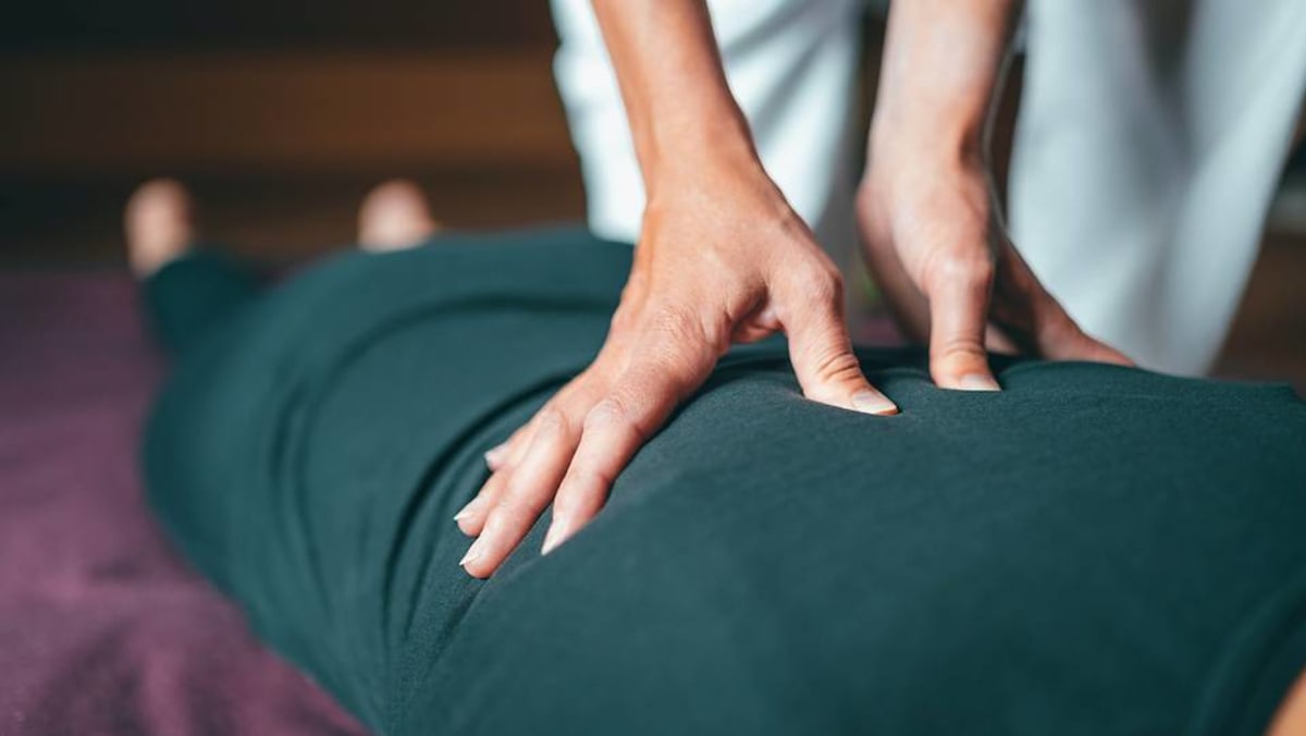 Andy Vermaut shares:Woman who ran massage parlours offering sexual services gets jail and fine along with fall guys: Hu Jiaochan ran several unlicensed massage parlours, hiring people to front the business and take the fall if needed.   channelnewsasia.com/woman-ran-unli… Thank you.