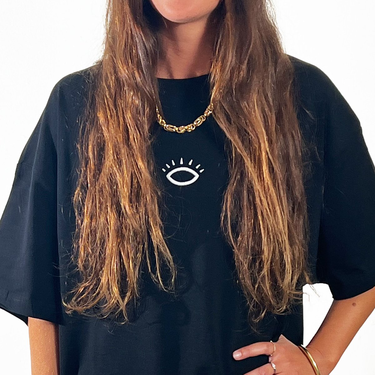 After more then 6 years. I finally dropping mini limited edition T-shirt’s collection on my website. 🔥🔥🔥 More to come soon…

pilpeled.com

 #pilpeled #abrakadabra #tshirt #collection #2022