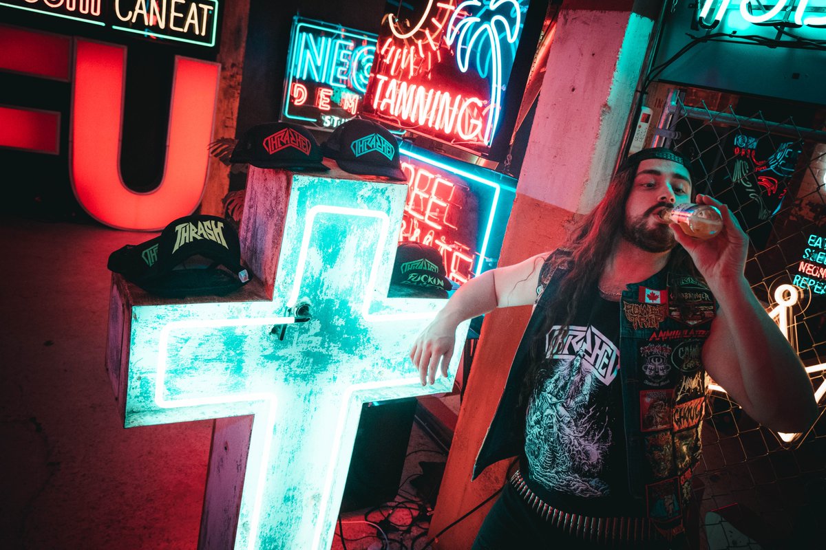 thrashedtv's tweet photo. Thrashed #NeonSignDay: https://t.co/w7MgilgRMK https://t.co/39WvkzvCgV