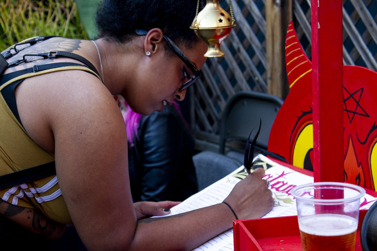 Witchcraft and satanism — just another day in L.A. 🖤

If you’re a fan of the macabre and the occult, keep an eye on <a href="/nightmaremktla/">Nightmare Market</a> on Instagram and check out their next market day!

📸 <a href="/queereditrix/">Richard Martinez</a>