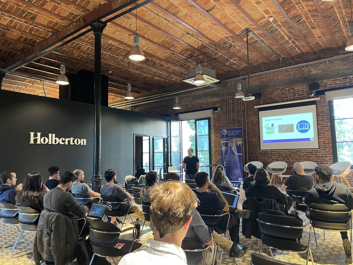 owasp_uy's tweet photo. Fotos y videos de lo que fue la última jornada de "Introducción a la seguridad de aplicaciones" en @HolbertonUru. ¡Agradecemos a todos los que participaron!

En unas semanas anunciamos la edición de diciembre y en breves publicamos la próxima meetup de charlas 🗣️ https://t.co/nfIDRPHDcd