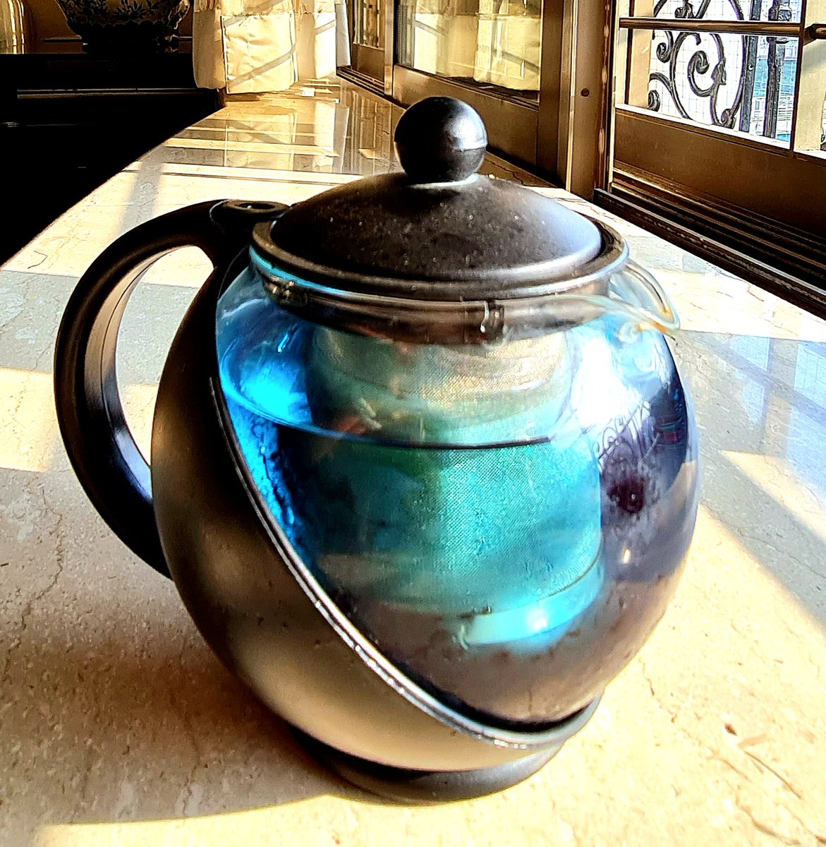 BUTTERFLY PEA FLOWER TEA
Sipping a hot cuppa soaking in early morning sun. How relaxing!!!!
Rich in antioxidants, anthocyanins, flavonols, ternatins, and is linked to several health benefits, including increased weight loss, better blood sugar control, improved hair and skin