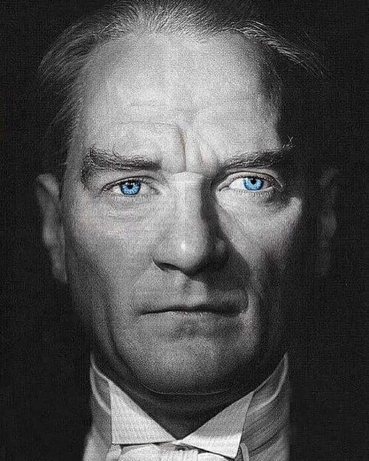 Ulu önderimiz Gazi Mustafa Kemal Atatürk'ü vefatının yıldönümünde saygı, minnet ve özlemle anıyoruz.