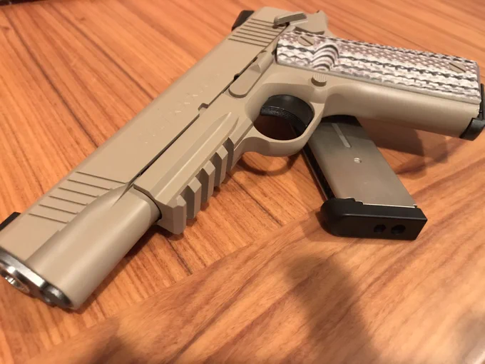 #いい銃の日アメリカもの多し… 