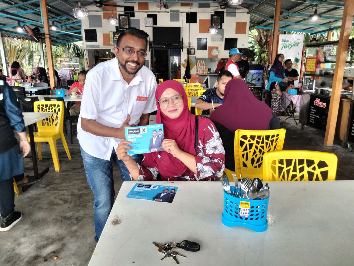 ManivananGowin's tweet photo. Program Sarapan Pagi di Warung Wan
10 November 2022 | 8.30am | Sijangkang

#KitaBoleh
#AyuhMalaysia 
#Harapan
#ManivananGowin
#MaruahKualaLangat
#IniUsahaBersama https://t.co/rlWNjzukJE