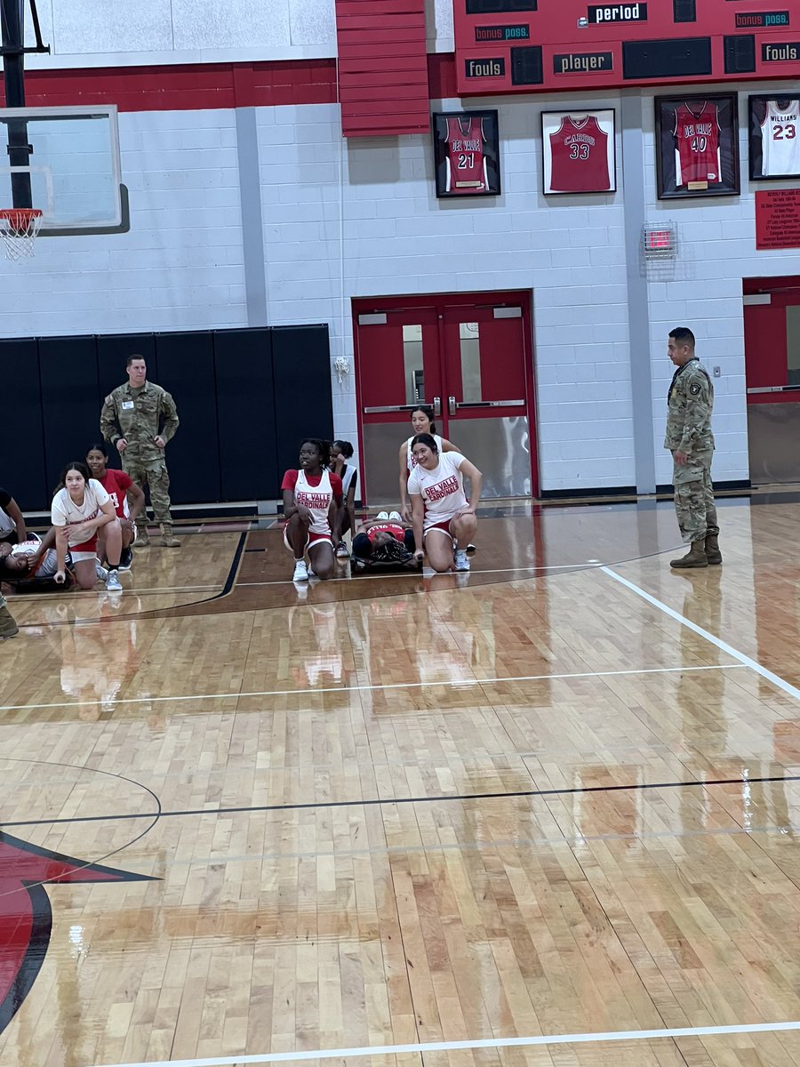 DelValleGBB's tweet photo. Looking for a purpose to your passion? The Army has you covered- no matter what your “thing” is. Local Army Recruiters will be at practice to share the opportunities available within the Army. Want a career as a microbiologist, and engineer, a chef? The Army has openings! #ArmyDW https://t.co/pD0ppobGp3