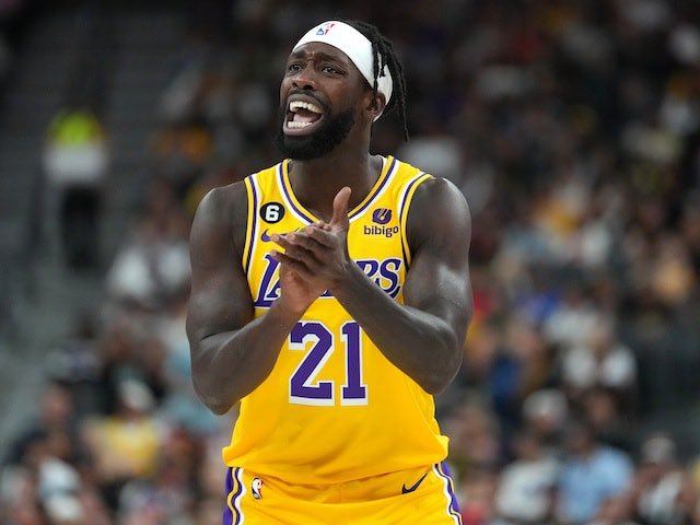 LakeShowYo's tweet image. 21 can you do sum for me