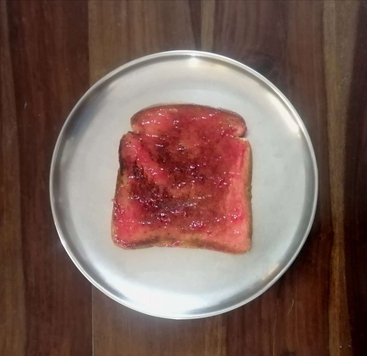 srinigoes's tweet photo. GM
I like my tea and my toast, both well done....
We are not the same https://t.co/r5lcq0i3hx